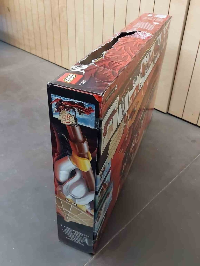 LEGO Ninjago Barco de Asaslto Ninja CAJA DAÑADA 71705-CD