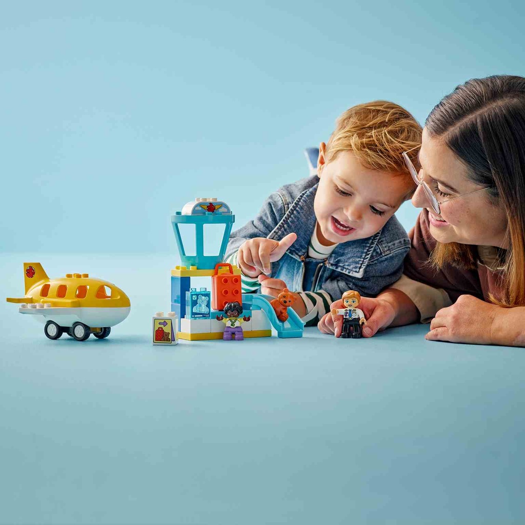 LEGO DUPLO | Primera Vez en el Aeropuerto - 10443