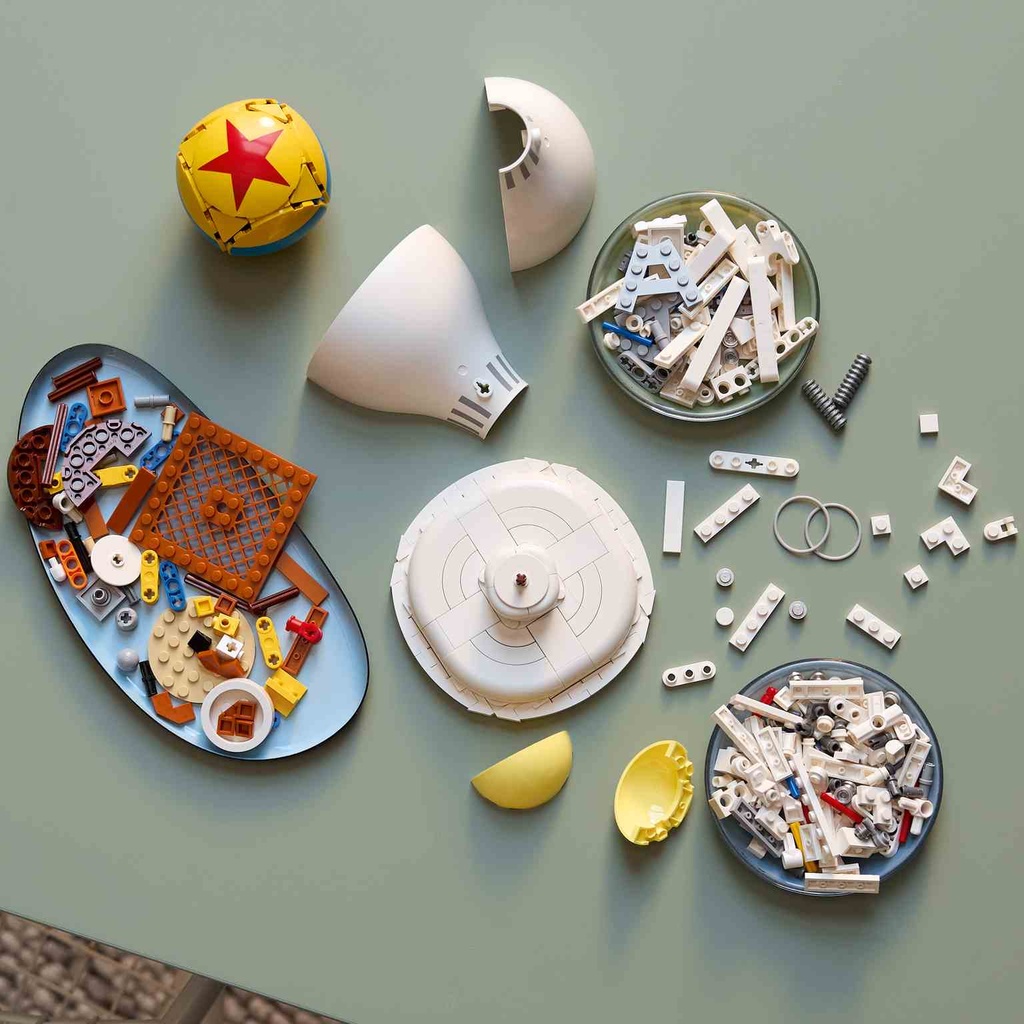 LEGO IDEAS | Disney Pixar Luxo Jr.  - 21357