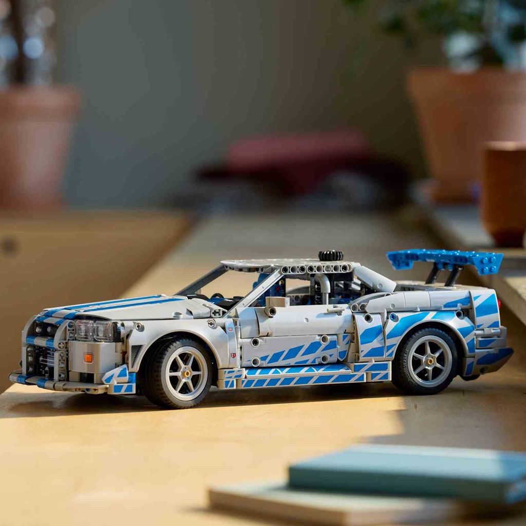 LEGO Technic | Coche Nissan Skyline GT-R (R34) de 2 Fast 2 Furious  - 42210