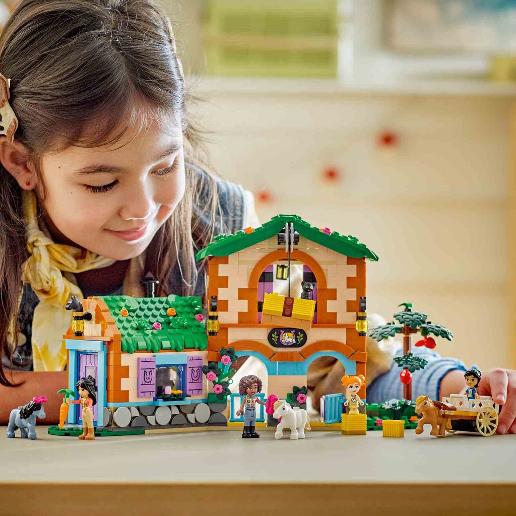 LEGO Friends | Rancho y Establo de Ponis- 42654