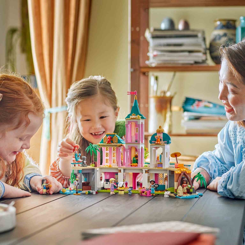 LEGO Disney | Castillo de las Princesas y Mascotas Reales - 43267