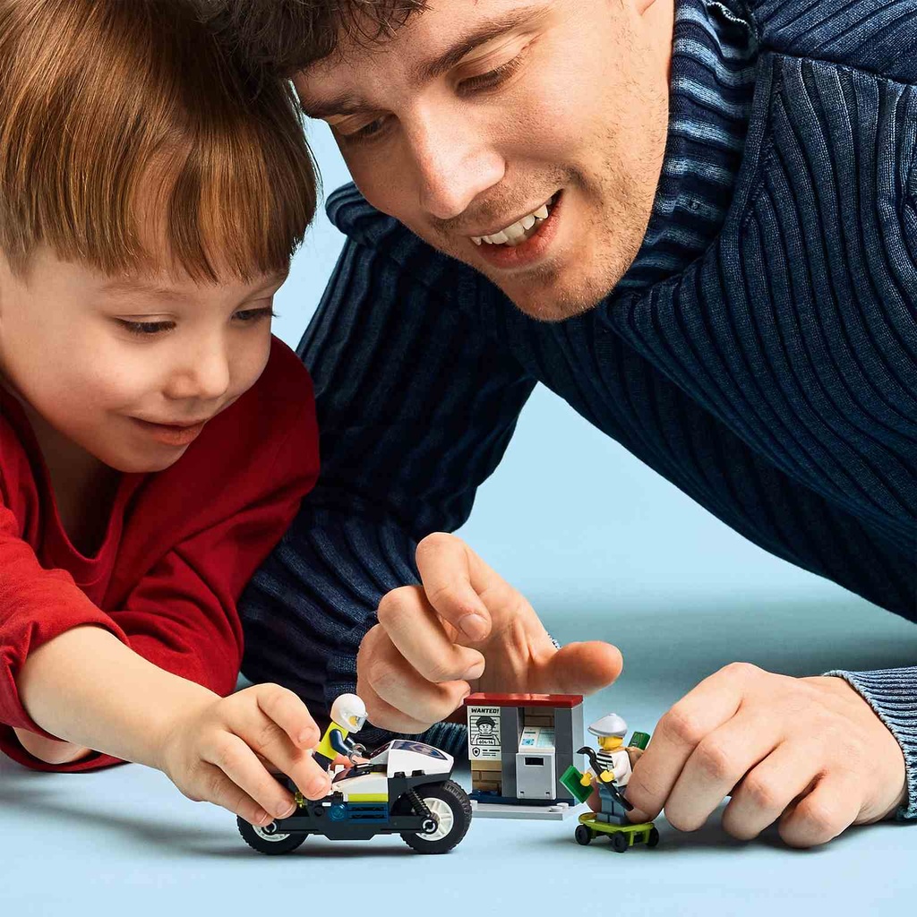 LEGO CITY | Persecución en Moto de Policía - 60455