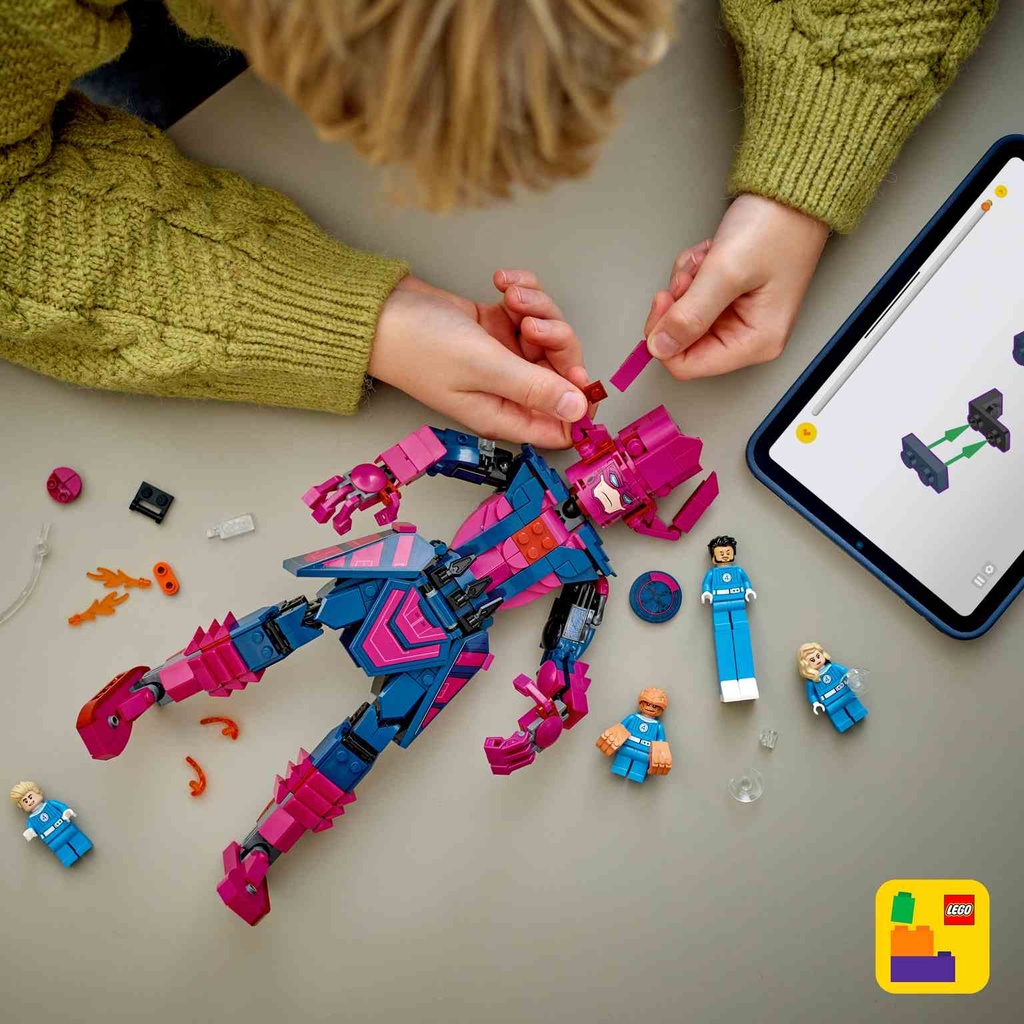LEGO MARVEL | Cuatro Fantásticos vs. Figura para Construir de Galactus- 76316