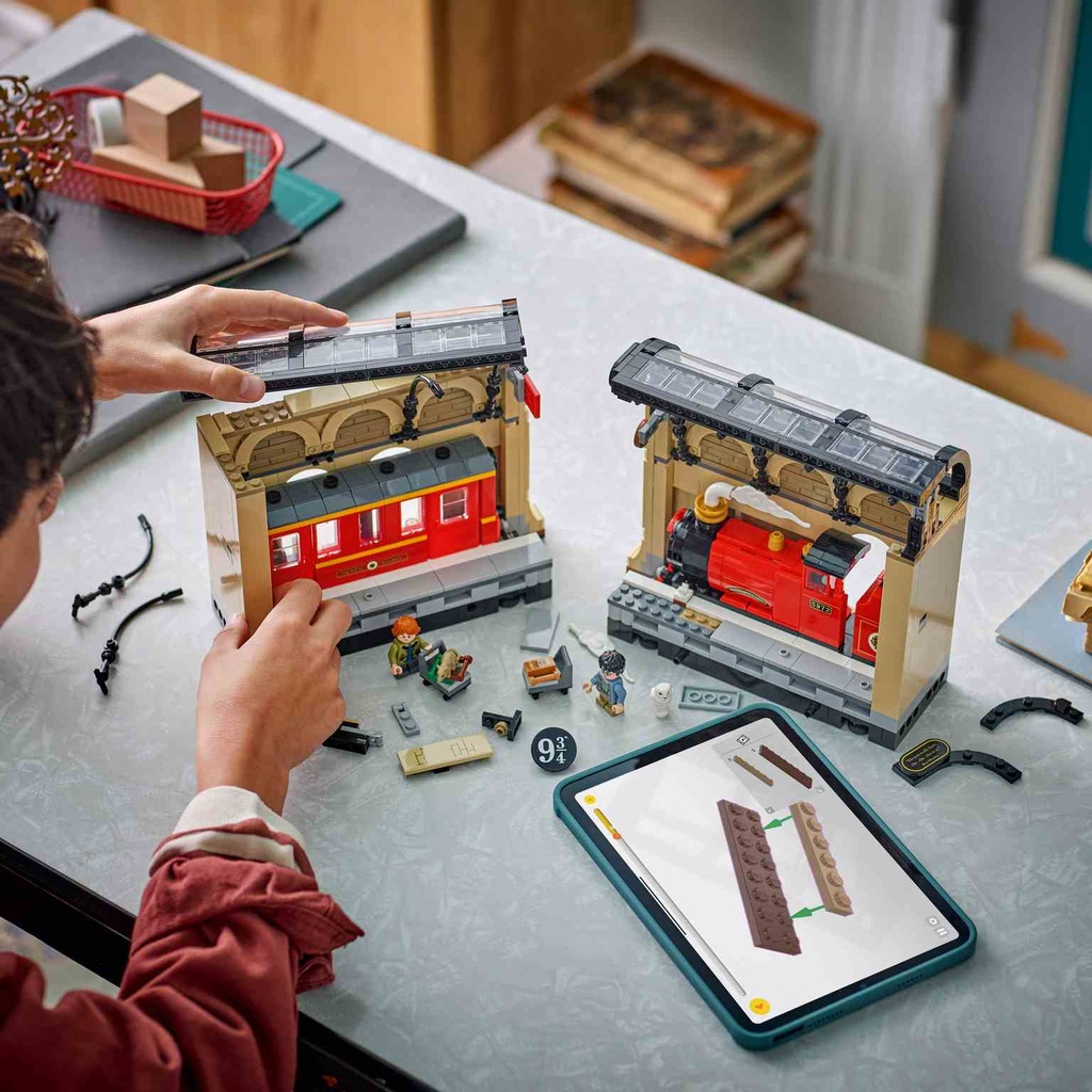 LEGO Harry Potter | Rincón entre Libros: Expreso de Hogwarts  - 76450