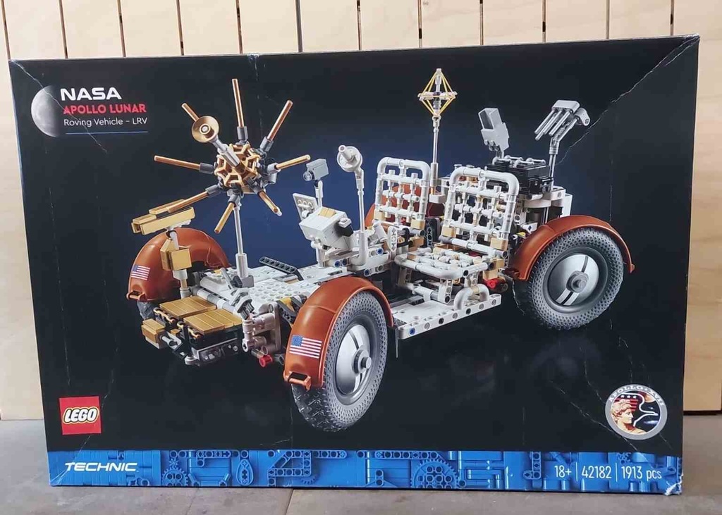 LEGO Technic | Vehículo de Exploración Lunar NASA Apollo CAJA DAÑADA - 42182-CD