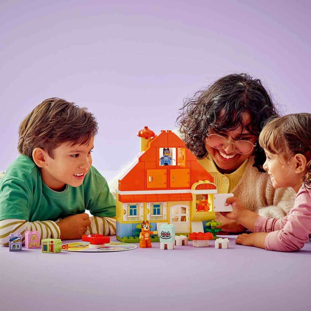 LEGO DUPLO | Casa Familiar de Bluey con Juego de Memoria - 10459