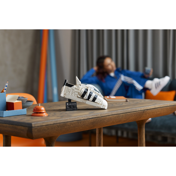 Lego Creator Adidas Originals Minifiguras Superstar 10282