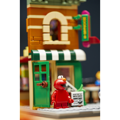 Lego IDEAS 123 Sesame Street  Barrio Sésamo 21324