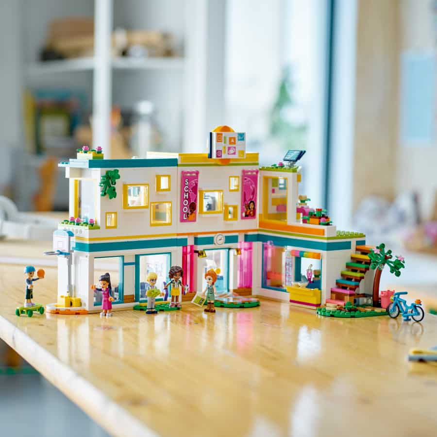 Lego Friends Escuela Internacional de Heartlake 41731