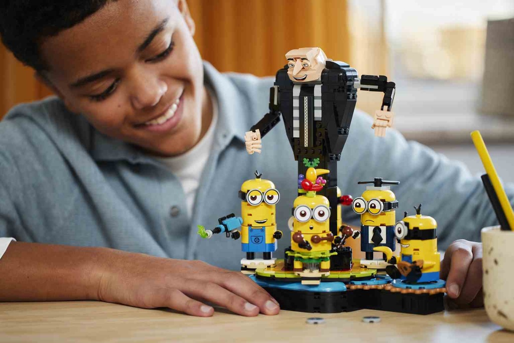 LEGO MINIONS | Modelo de Gru y los Minions - 75582