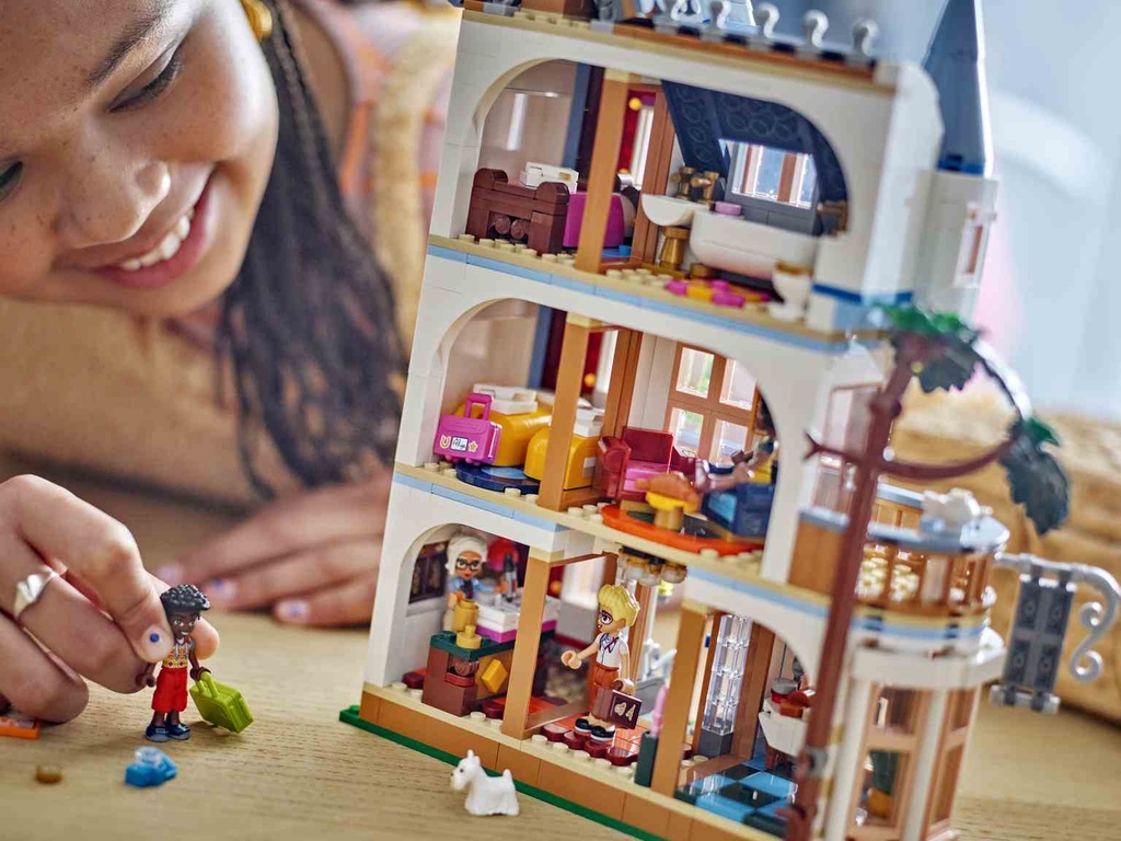 LEGO Friends | Hostal del Castillo - 42638