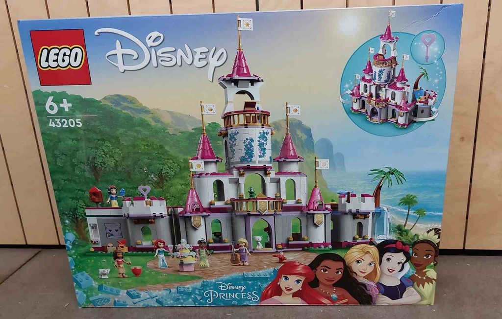 LEGO Disney Princess Gran Castillo de Aventuras CAJA DAÑADA  43205-CD