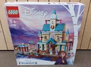 LEGO Disney Princess Aldea del Castillo de Arendelle CAJA DAÑADA 41167-CD