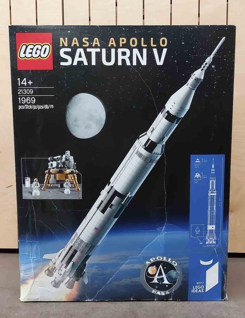 LEGO  ideas LEGO® NASA: Apolo Saturno V CAJA DAÑADA 21309-CD