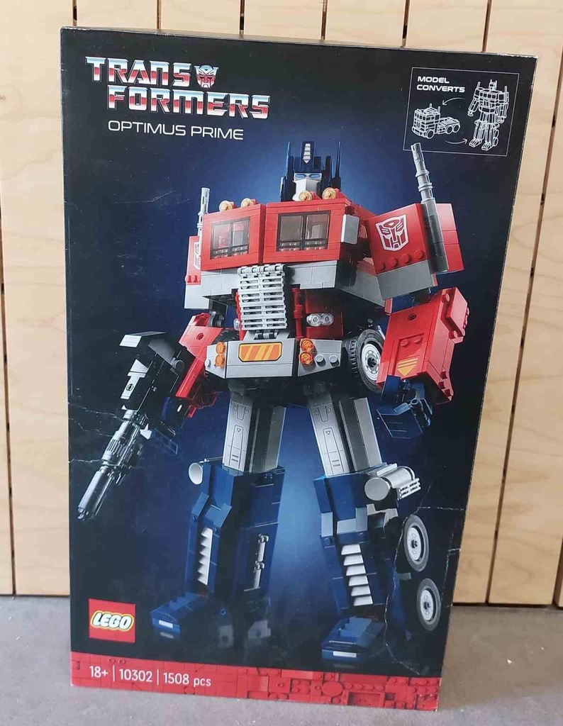 LEGO ICONS IP Optimus Prime CAJA DAÑADA 10302-CD